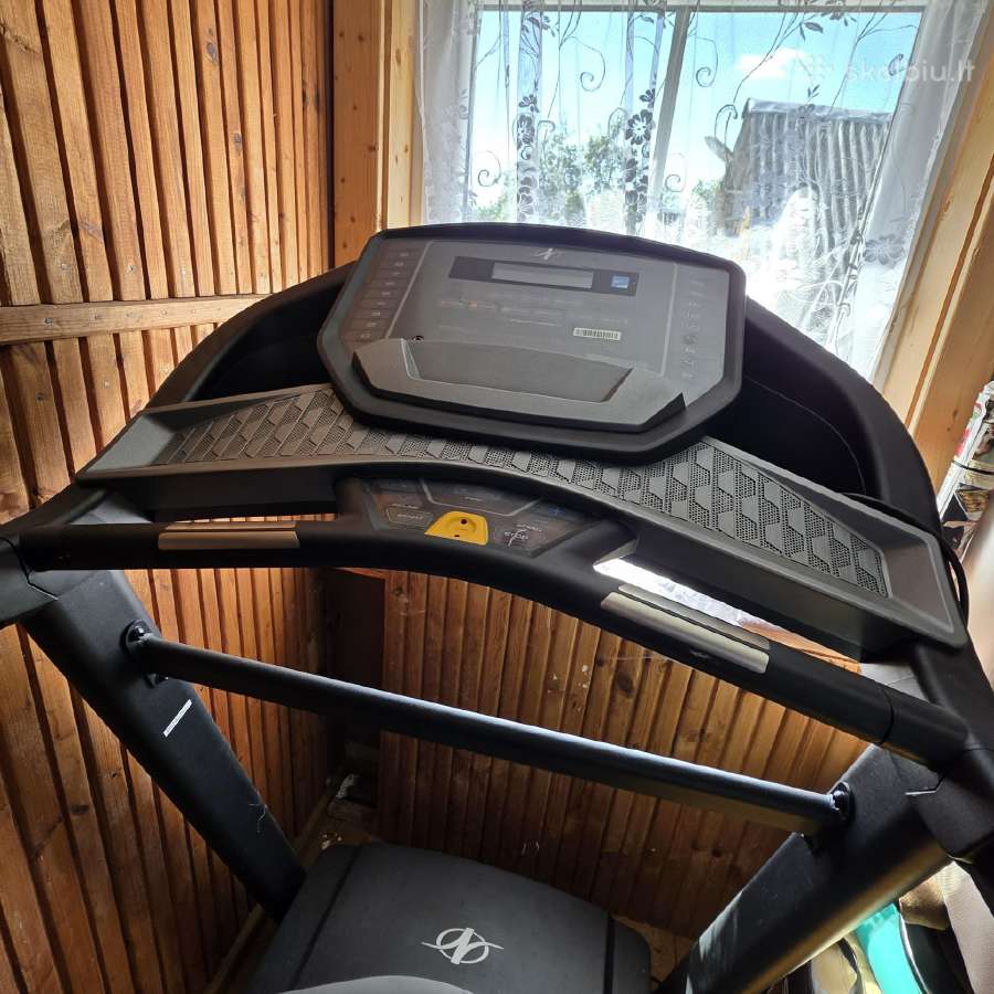 Begimo takelis Nordictrack 7.0
