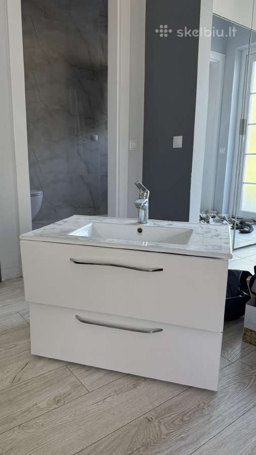 Vonios baldų komplektas 80 cm + aukšta spinta