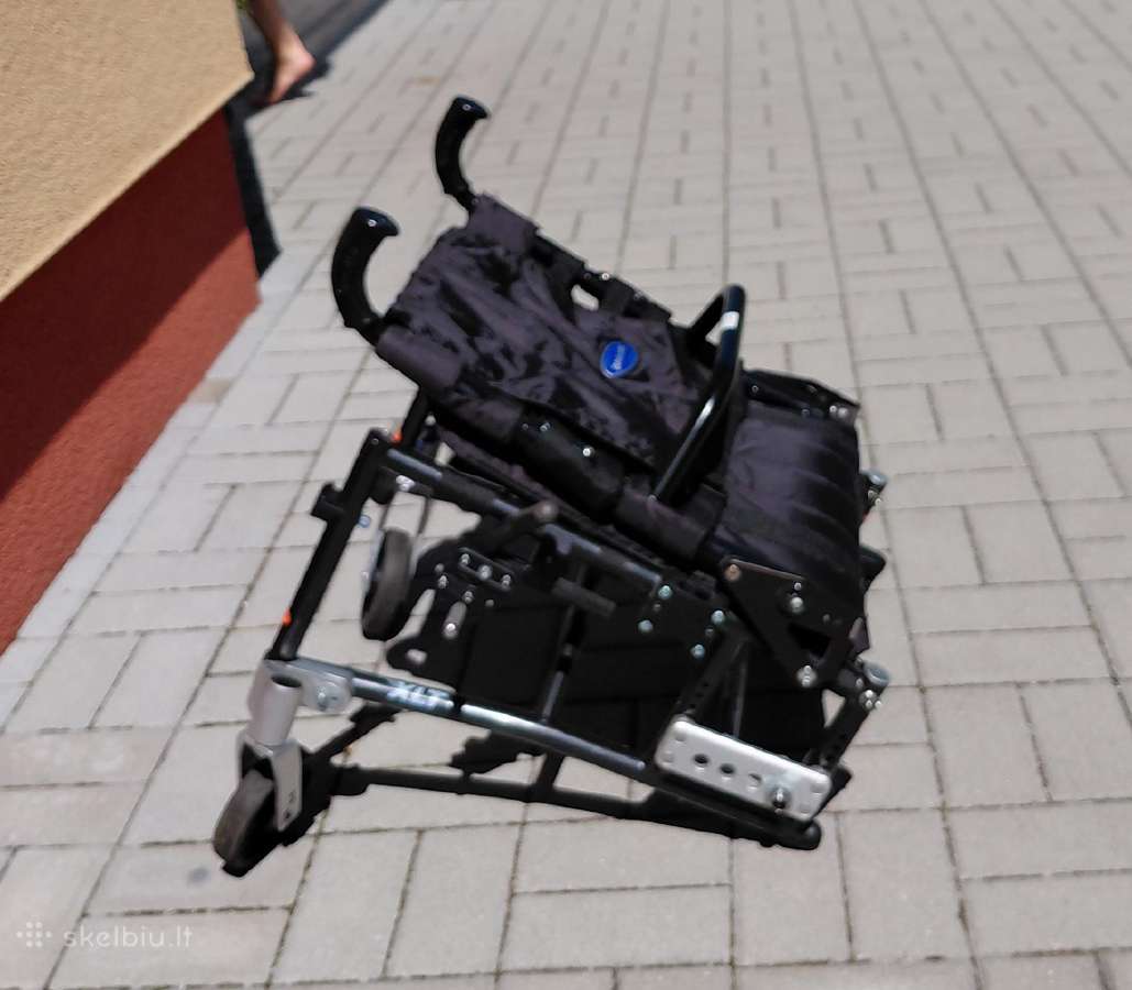 Neįgaliojo vežimėlis Invacare Xlt
