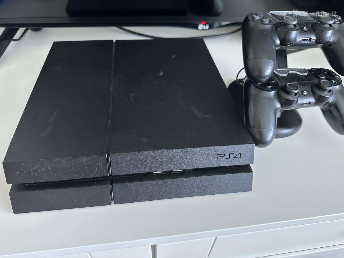 Parduodamas Ps4