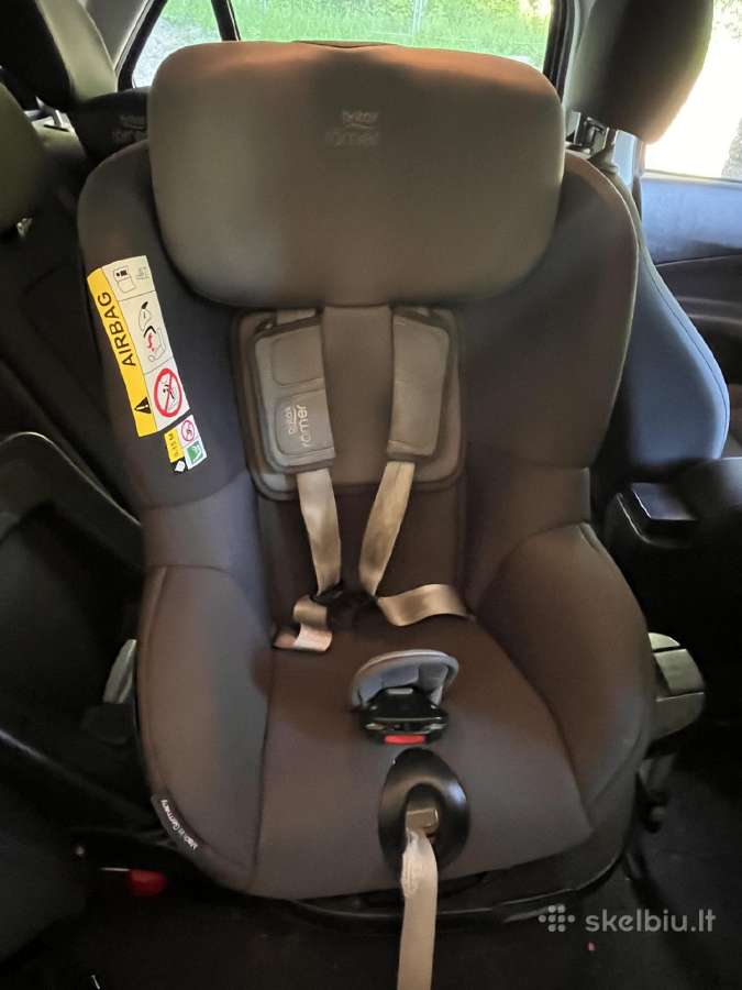 Vaikiška Britax Römer dual fix i-size kėdutė