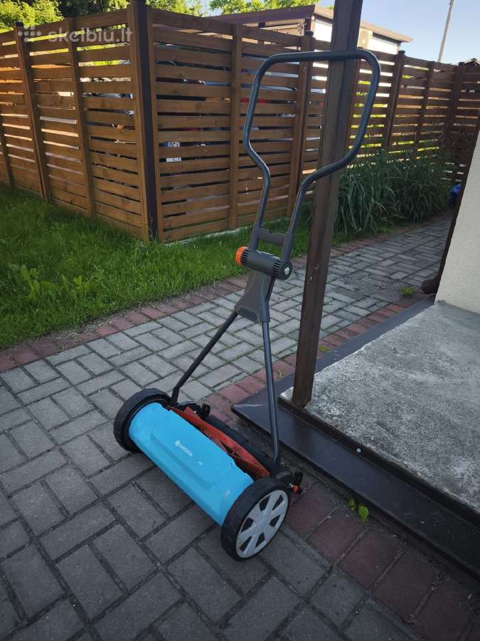 Mechaninė vejapjovė Gardena 400