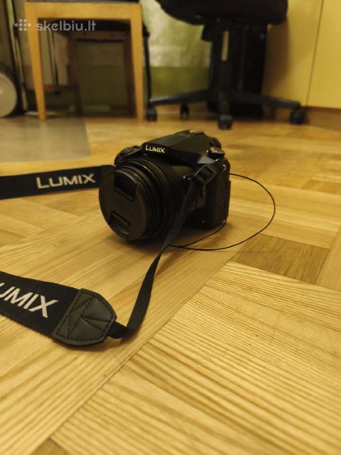 Lumix Fz2000 fotoaparatas