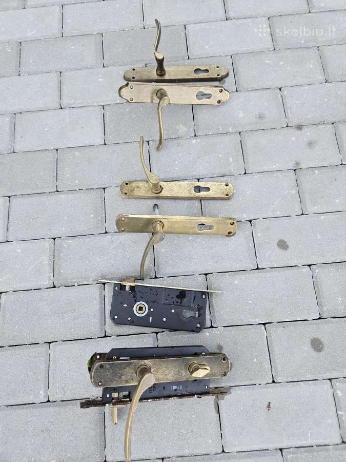 Durų rankenos ir spynos
