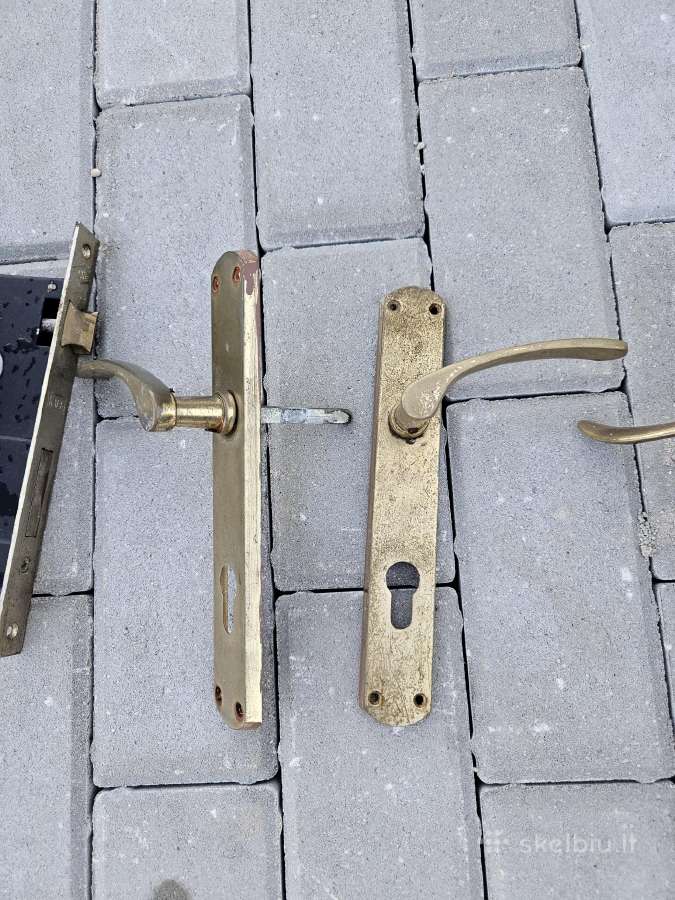 Durų rankenos ir spynos - nuotraukos Nr. 3