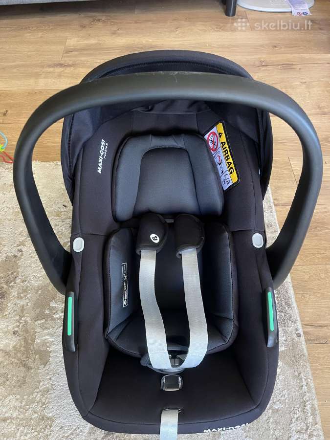 Automobiline kedute Maxi cosi pebble s