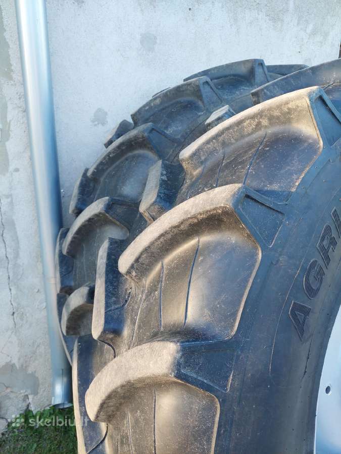 Case ratai 420/85r34 - nuotraukos Nr. 7