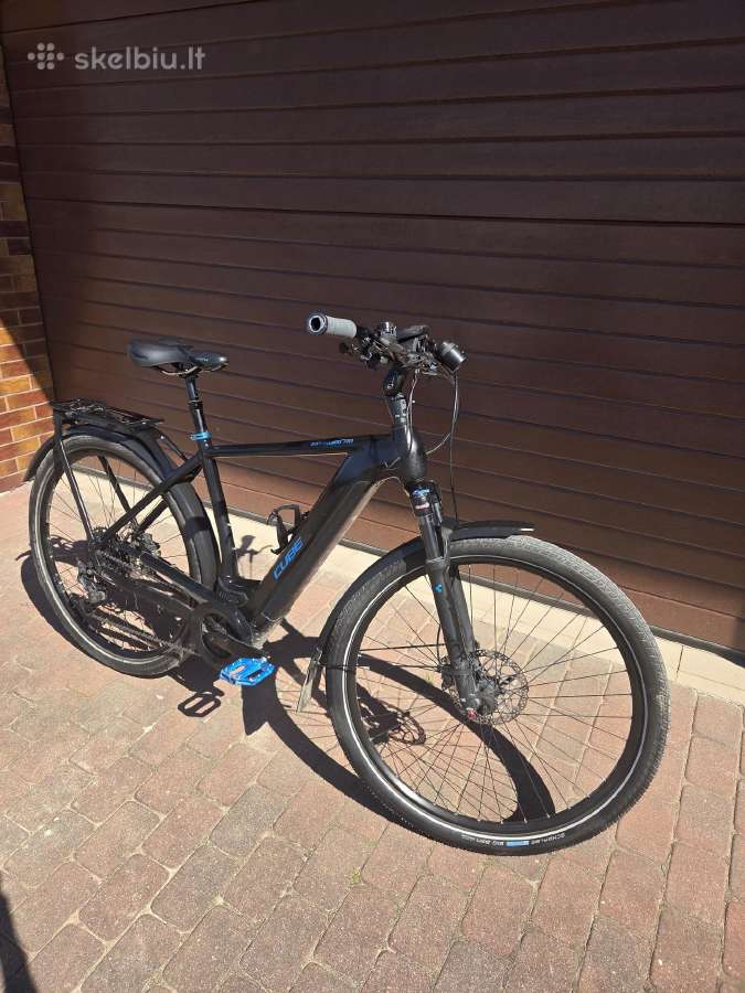 Cube Kathmandu Pro