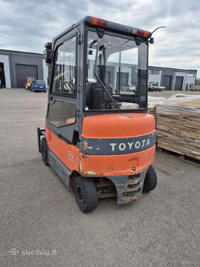 Toyota 7fbmf25 šakinis krautuvas - nuotraukos Nr. 2