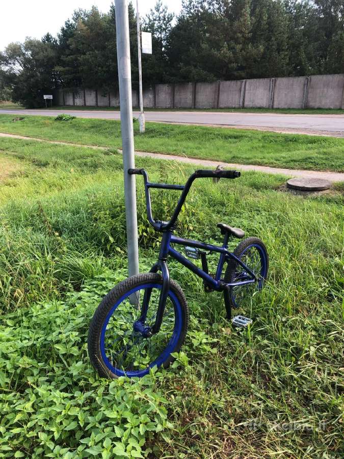 Parduodu dviraty (BMX)