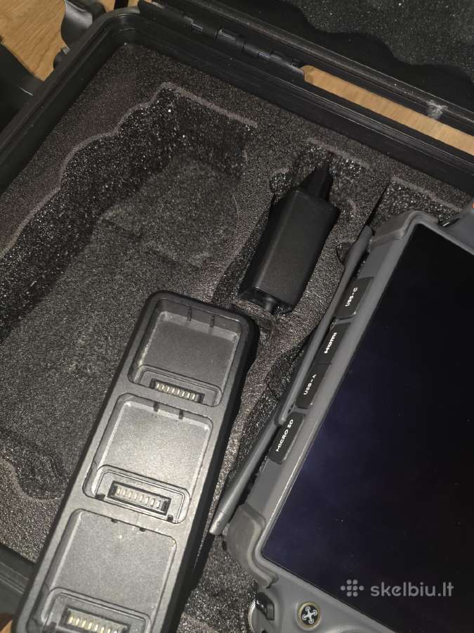 Dji Mavic 3 Pro su Dji Plus remote pultu lagamine - nuotraukos Nr. 3