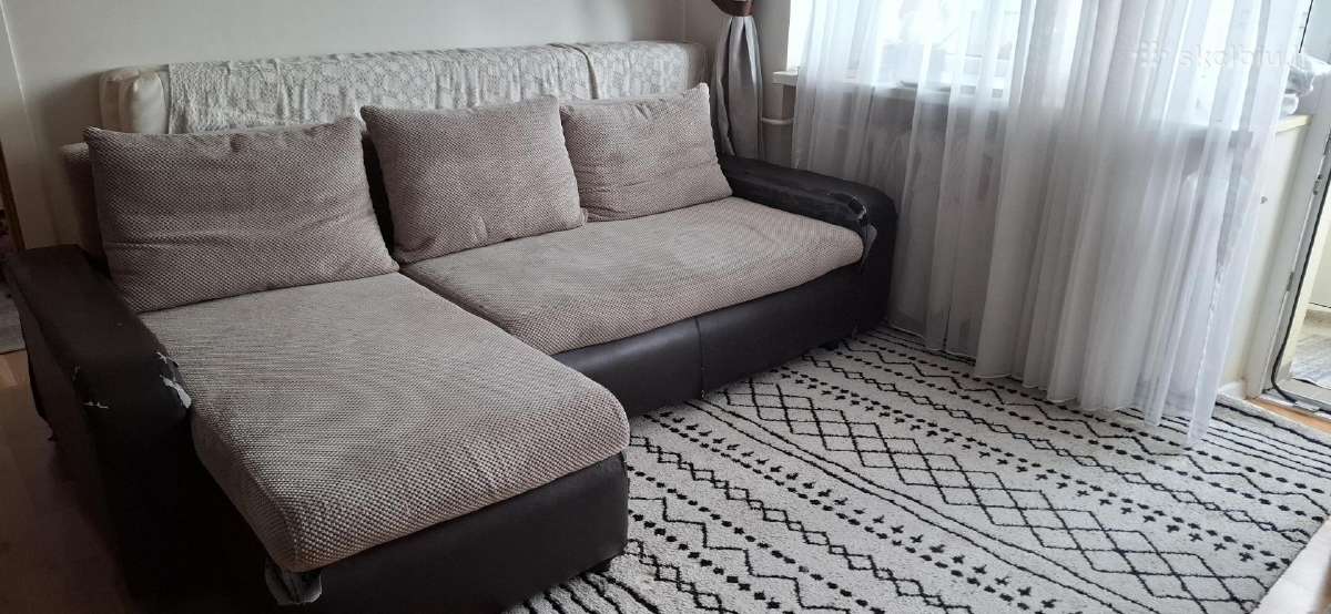 Dovanojama sofa