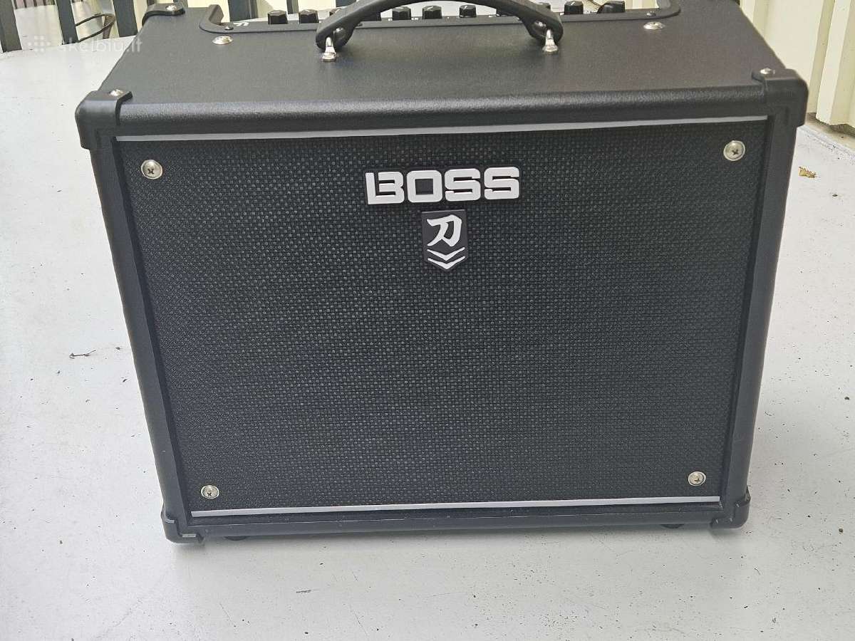 Boss katana 50 Mk II