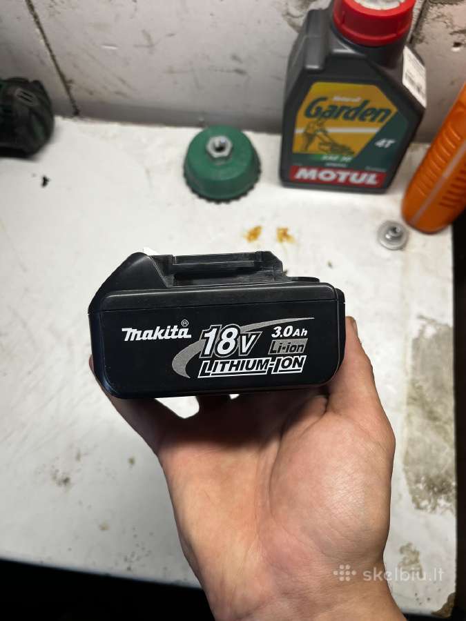 Makita 3ah baterija