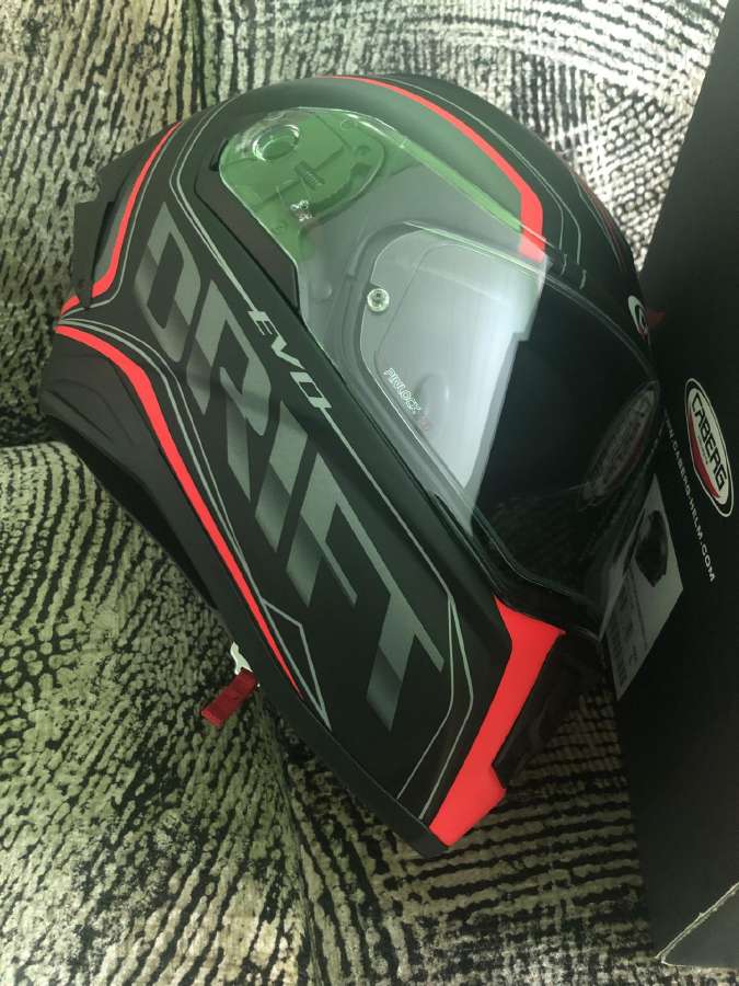 Caberg (r)