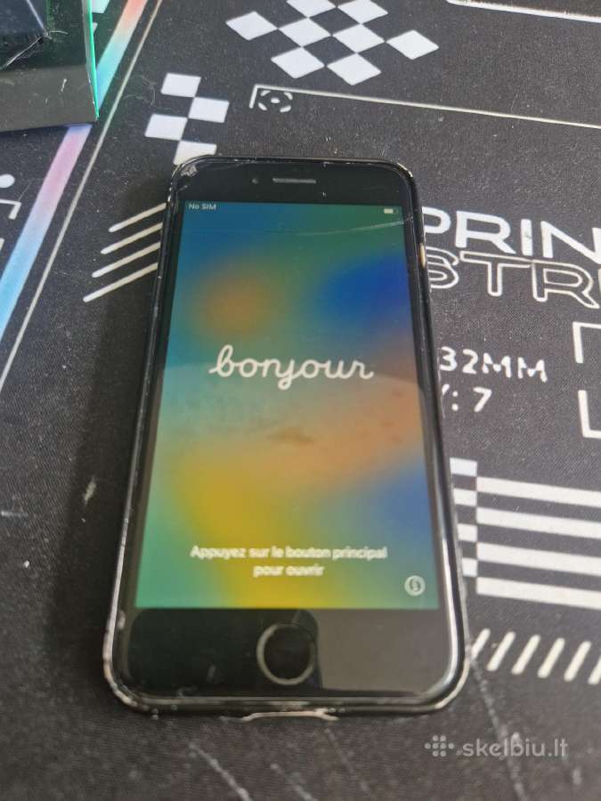 iPhone se 2020