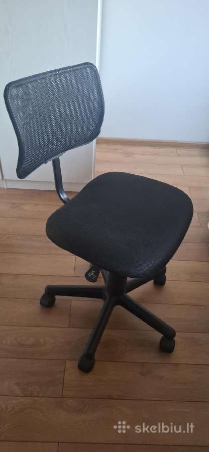 Vaikiška rašomojo stalo kėdė