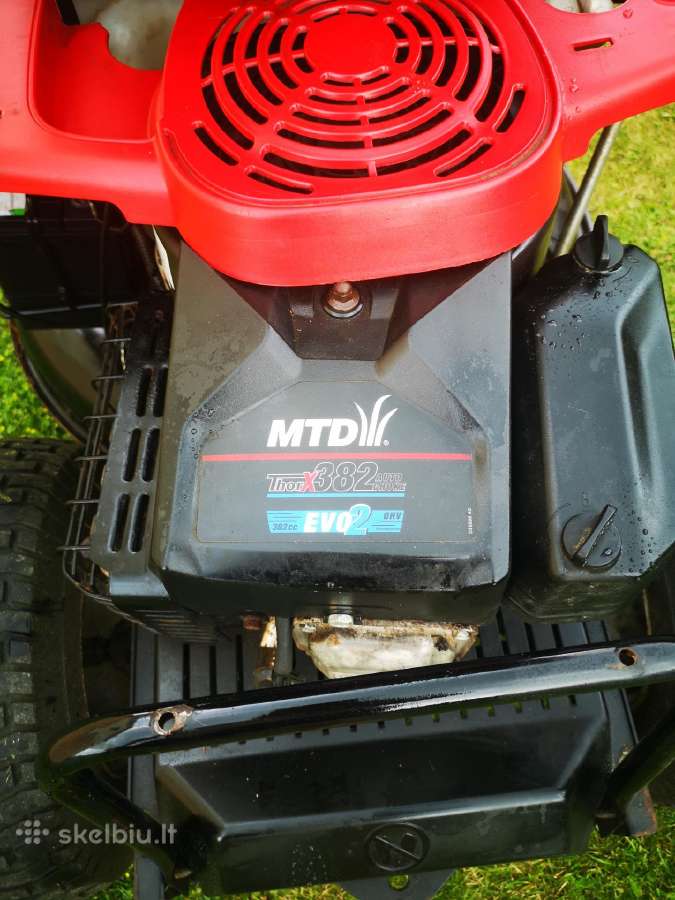 Sodo traktoriukas Mtd 76 Sde - nuotraukos Nr. 5