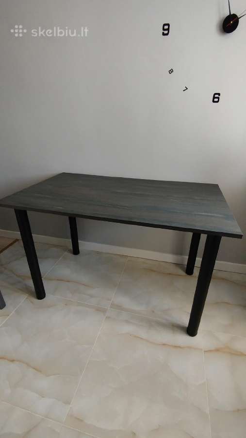 Stalas 120x70
