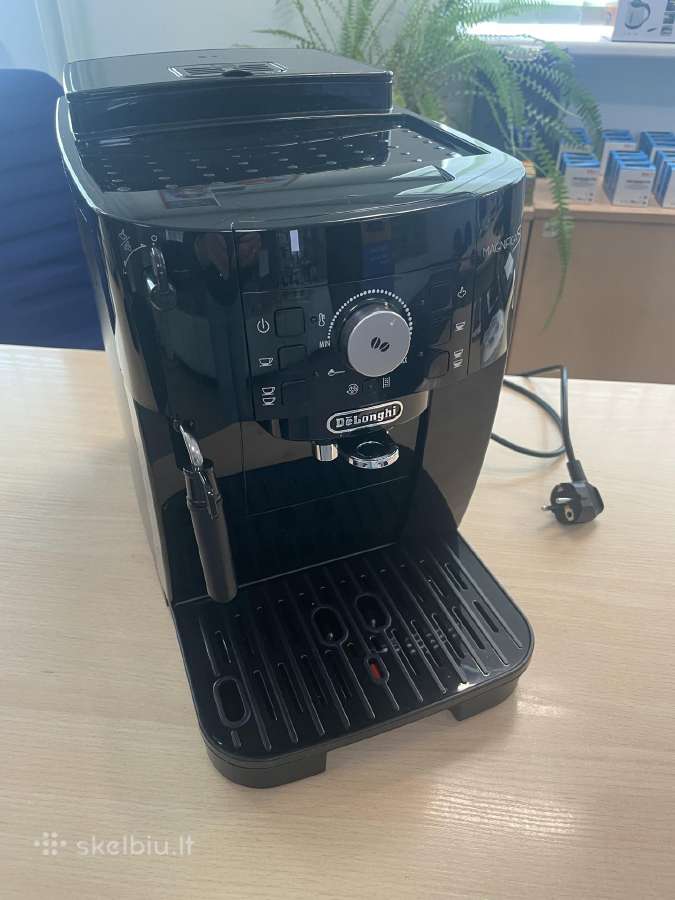 Kavos aparatas Delonghi Magnifica S