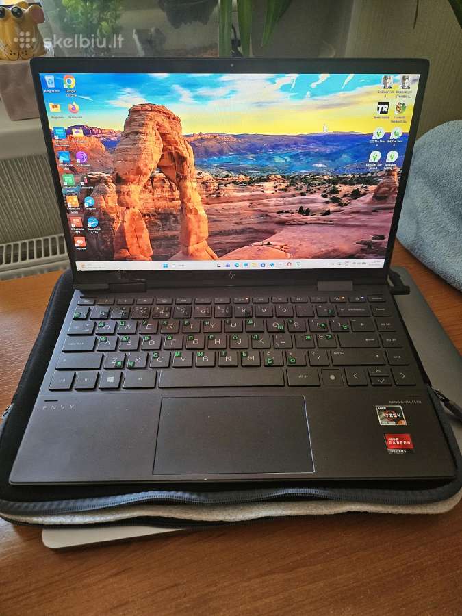 Parduodu Hp Envy 13 colių 360 su defektu