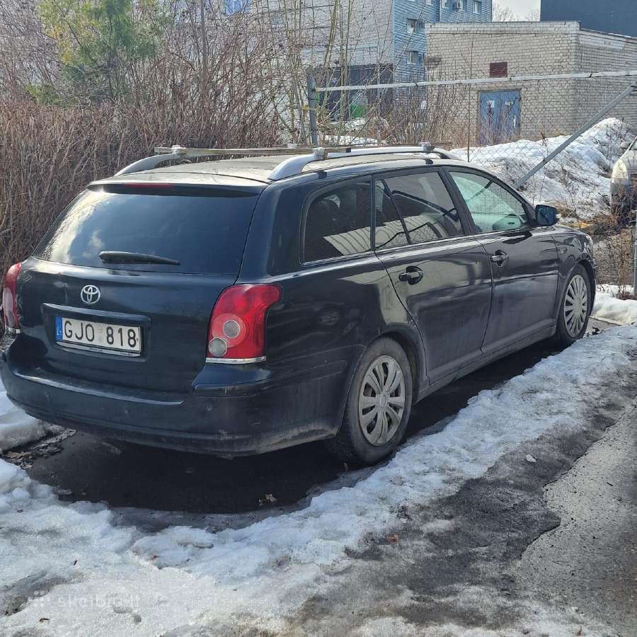 Toyota Avensis (med-2) - nuotraukos Nr. 2