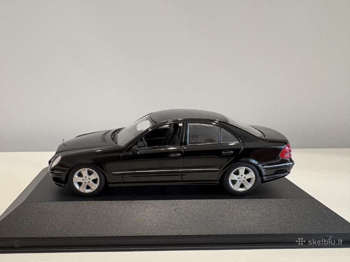 Mercedes-benz E class (W211)