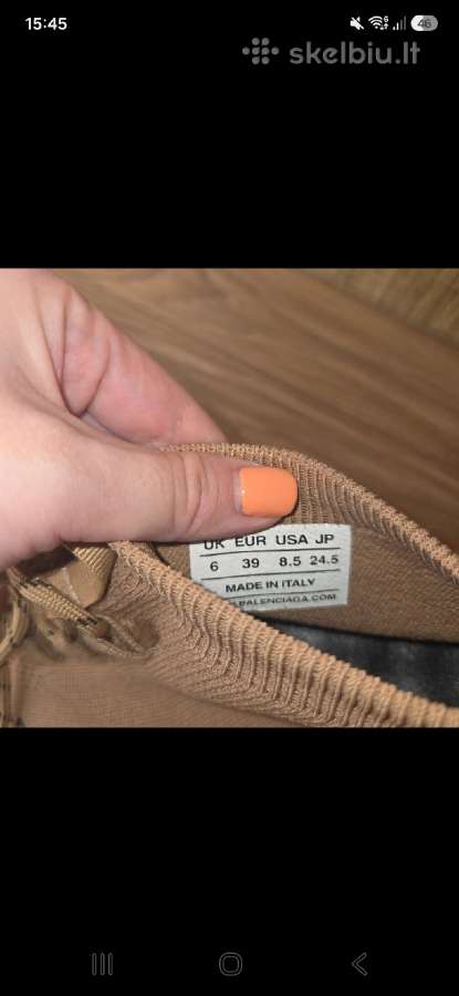 Balenciaga mot batai - nuotraukos Nr. 4