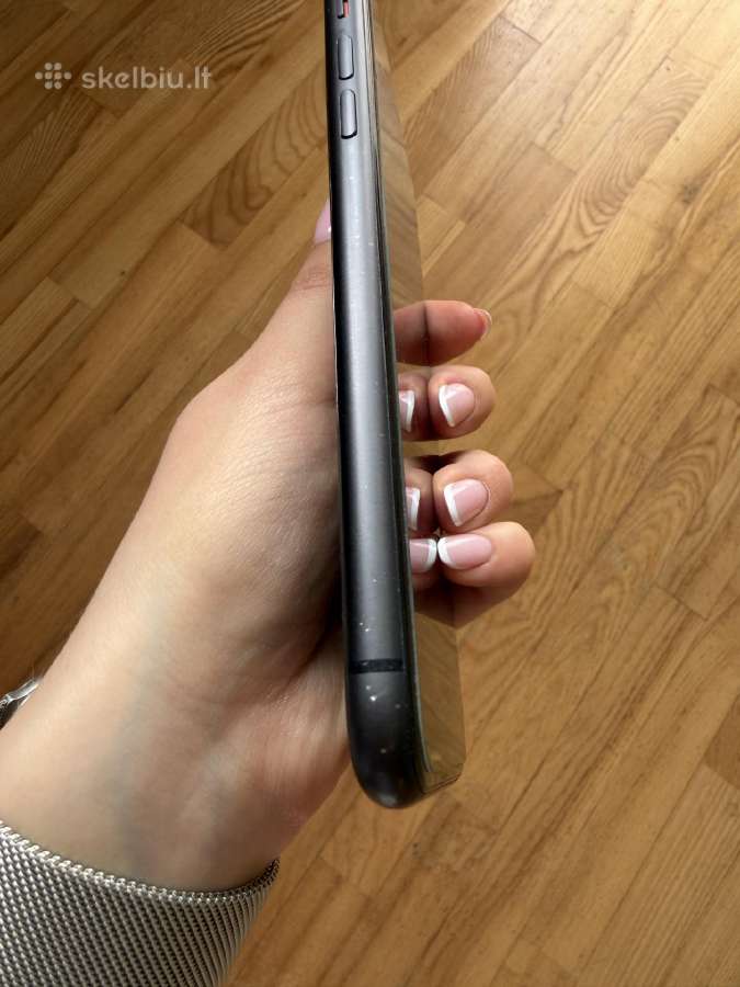 iPhone 11 64gb juodos spalvos - nuotraukos Nr. 4