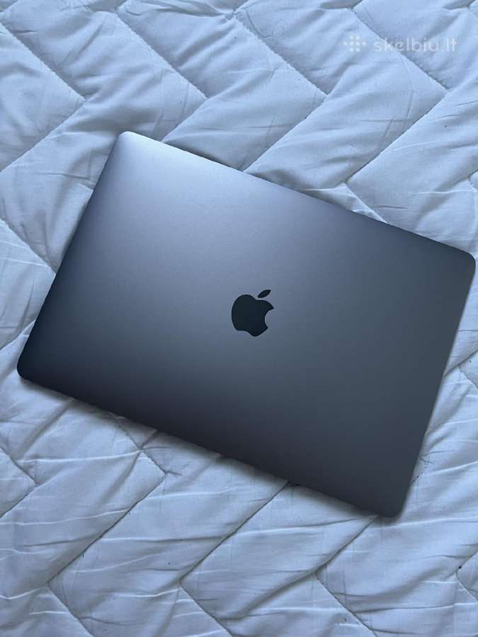 MacBook Air M1 2020