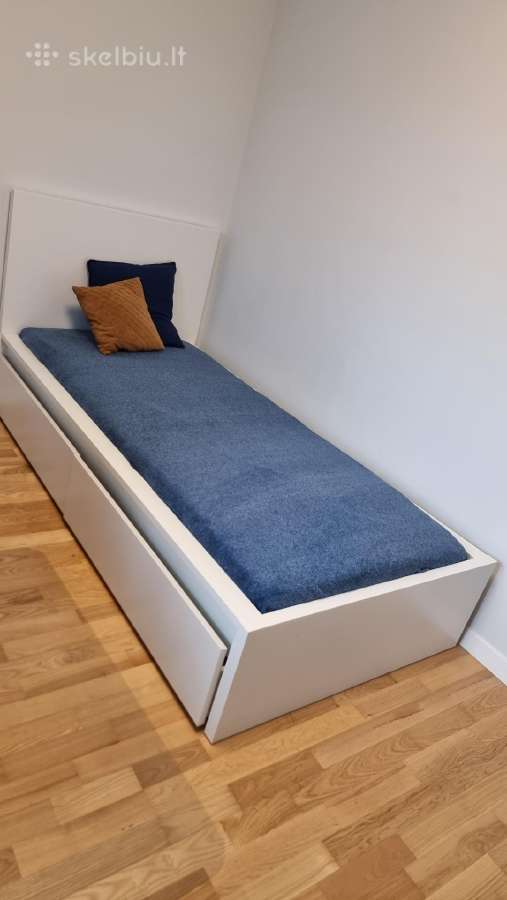 Naudota Ikea viengulė lova su 2 stalčiais