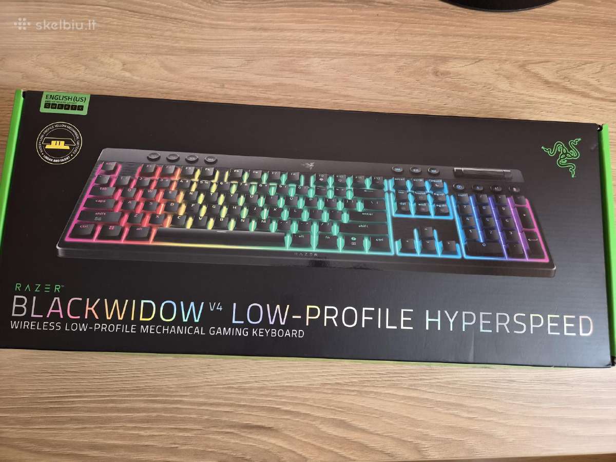 Parduodu naudotą Razer Blackwidow V4 Low-profile