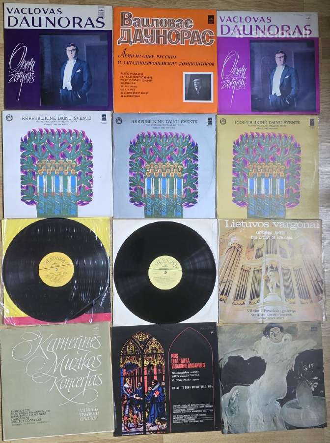 Parduodu naudotas vinilines plokšteles