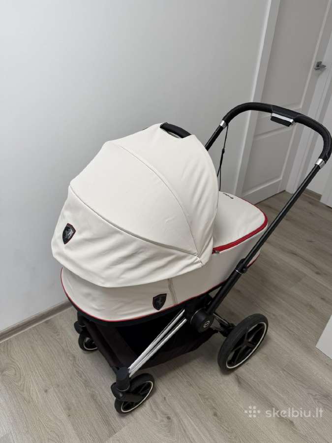 Cybex Priam Ferrari Limited Edition