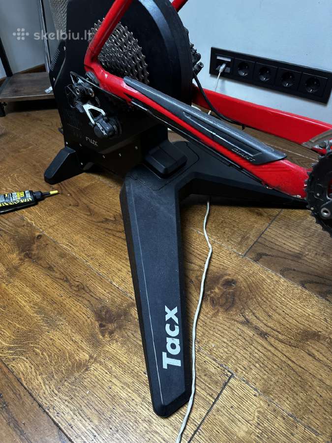 Garmin Flux Start T2900 dviračio treniruoklis