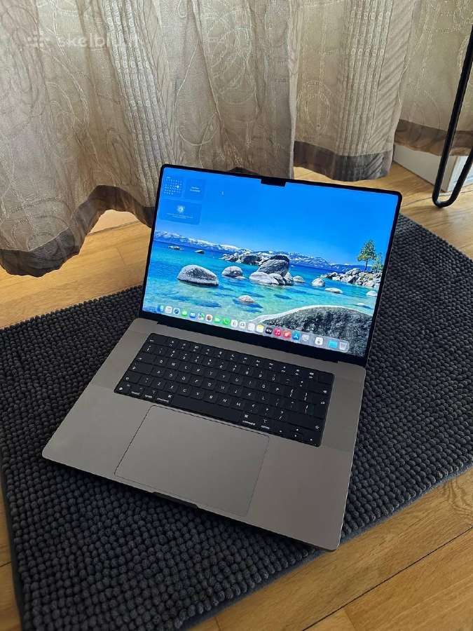 MacBook Pro 16 M1 Max / 32gb / 1tb