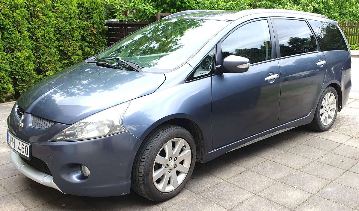 Mitsubishi Grandis