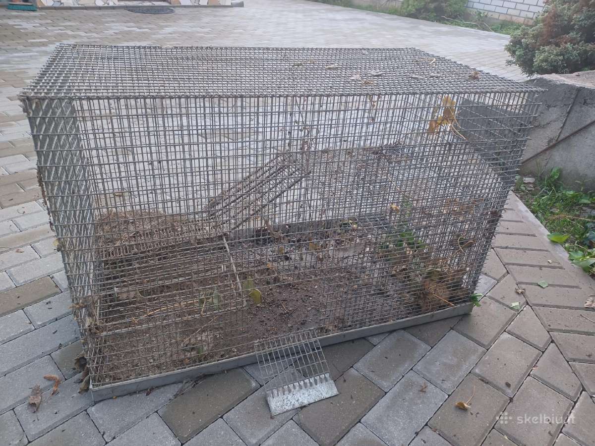 Parduodu metalinį narvą