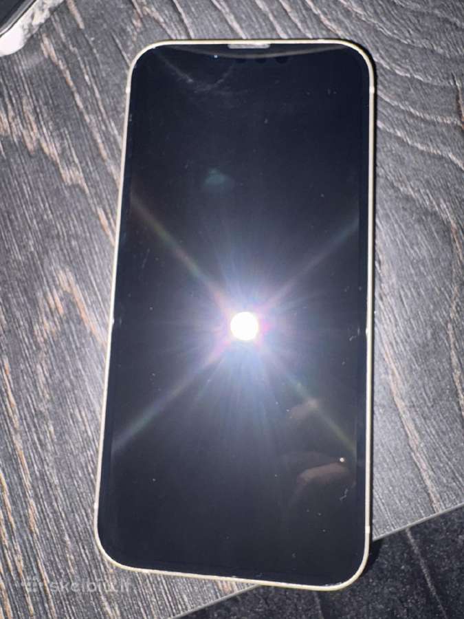 iPhone 13
