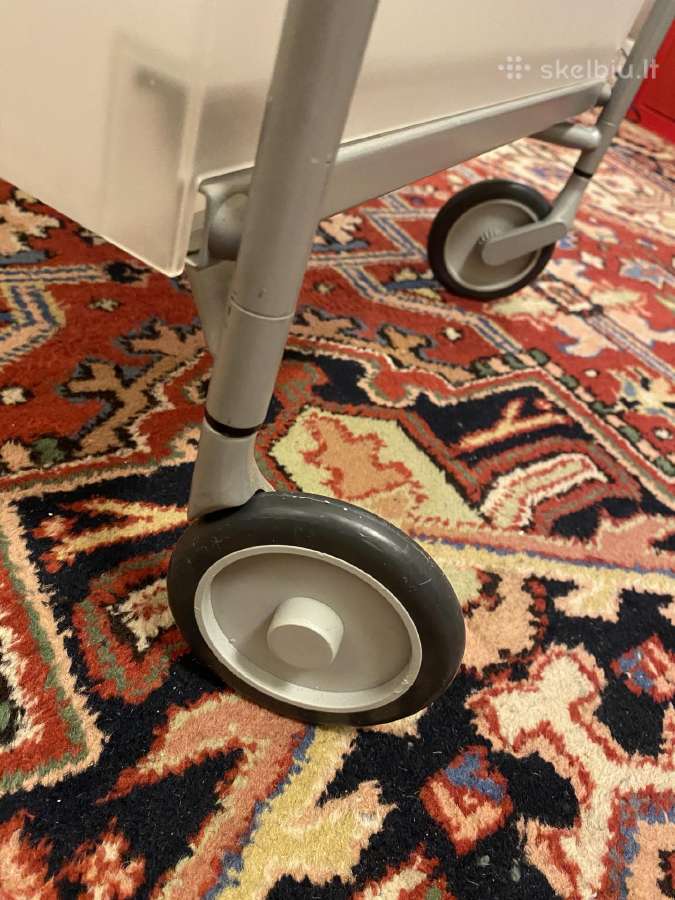 Kartell spyntele su stalciais - nuotraukos Nr. 4