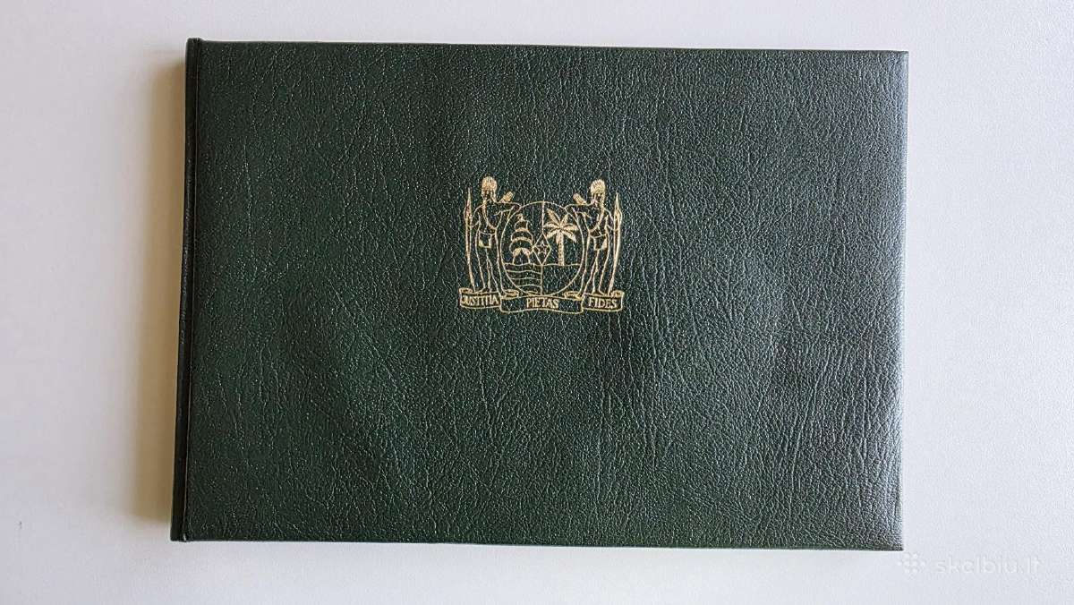 Albumas su pašto ženklais Surinamis 1975 m.