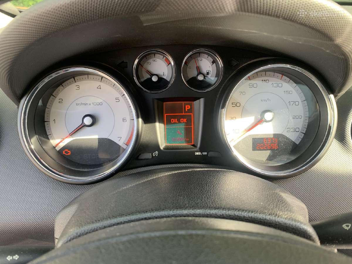 Parduodu Peugeot 308 sw su variklio defektu. - nuotraukos Nr. 6