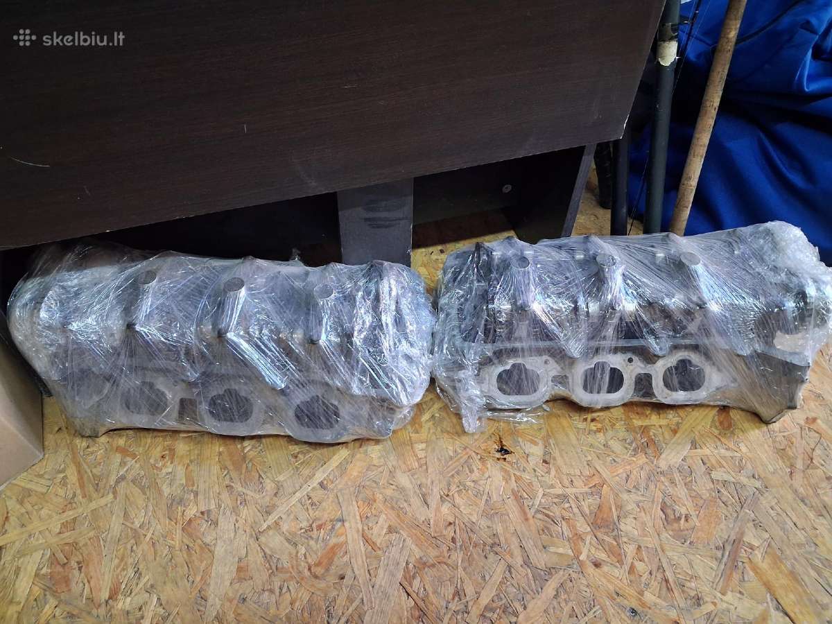 Variklis dalymis,galvos šlifotos,ir surinktos - nuotraukos Nr. 3