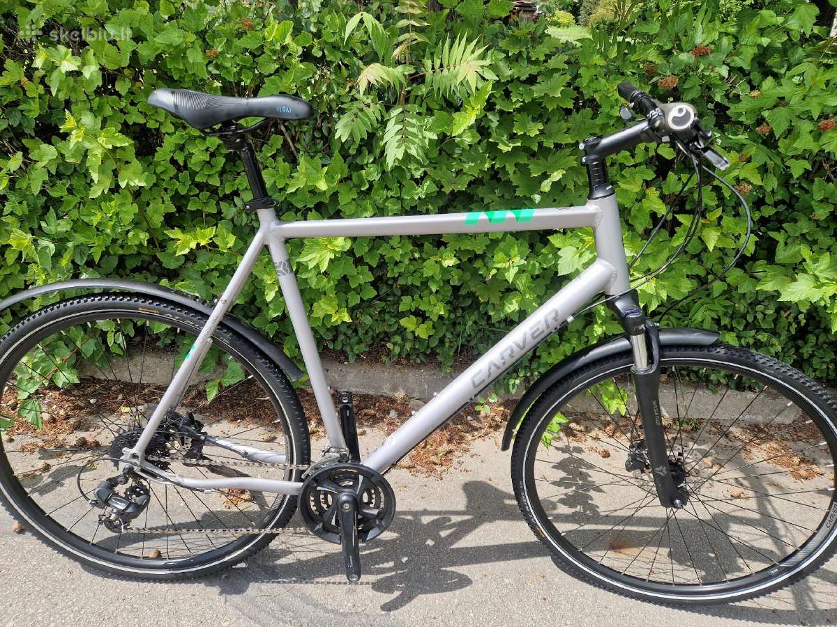 Vokiškas Carver XXL (65cm dydis) + Cube + Radon L