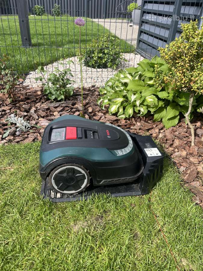 Vejos robotas Bosch Indego M 700 - nuotraukos Nr. 2