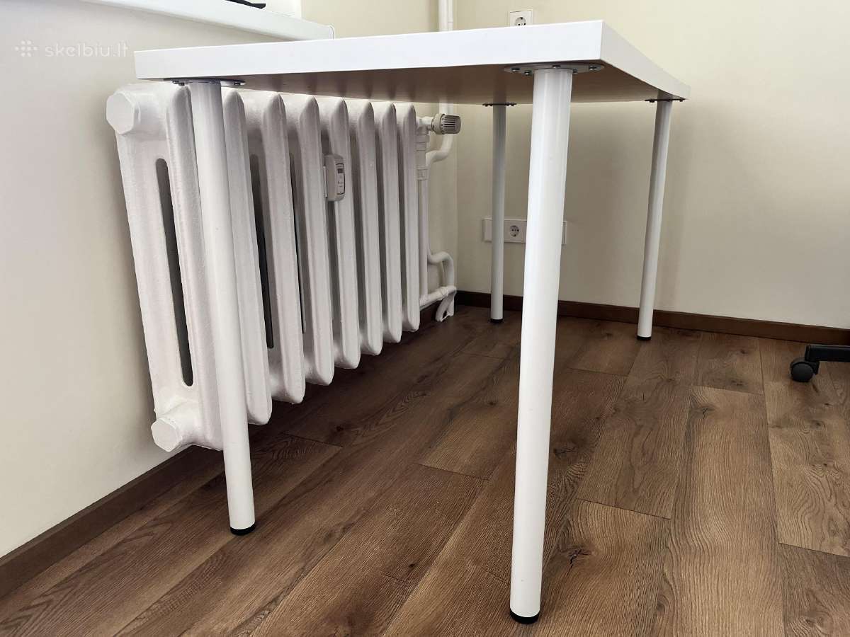 Atiduodu Ikea stalą