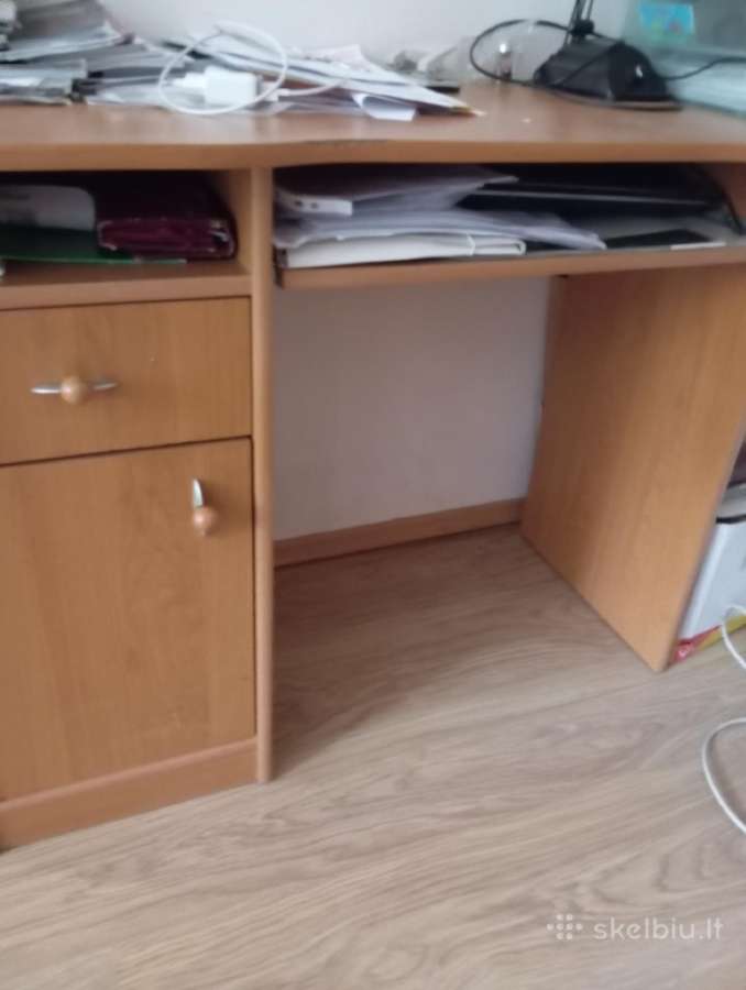 Parduodami naudoti baldai