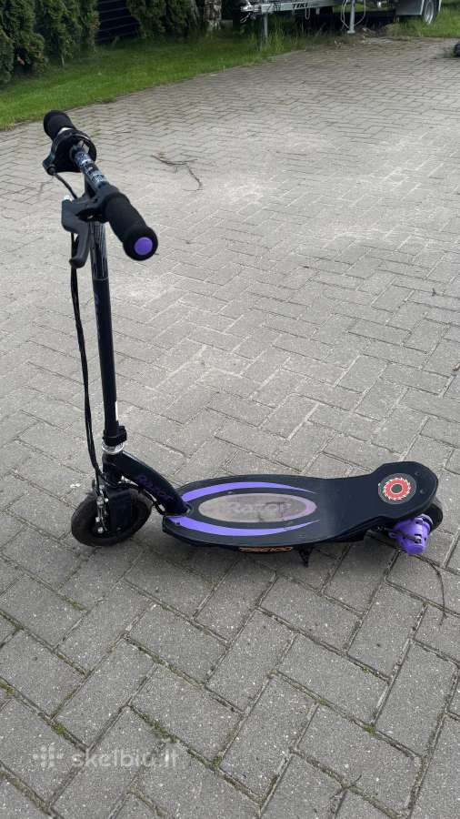 Elektrinis paspirtukas Razor Power Core e100 - nuotraukos Nr. 4