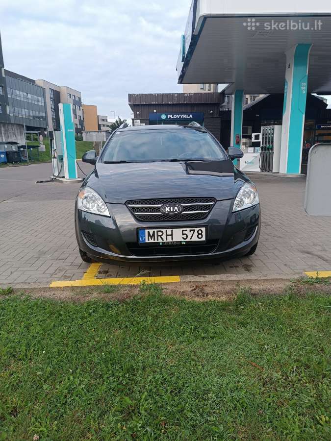 Parduodu Kia SID