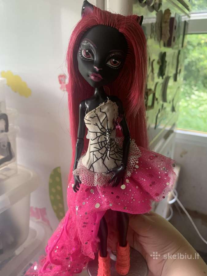 Monster high